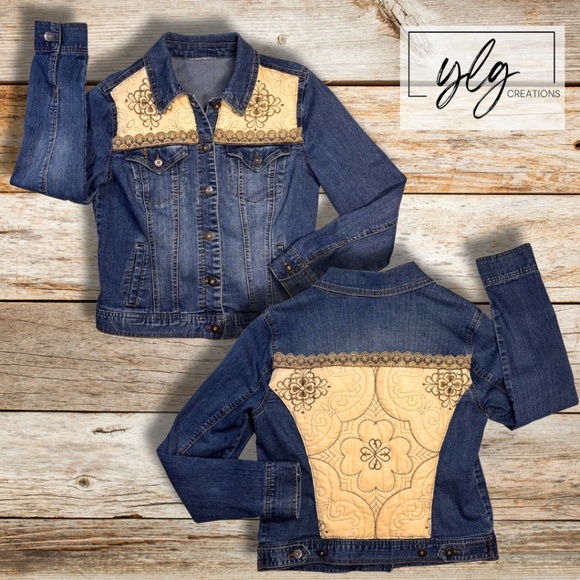 Denim Jacket Trucker Brown Cream Quilted Gold Lace Trim Key Charm Womens Medium - Picture 1 of 7